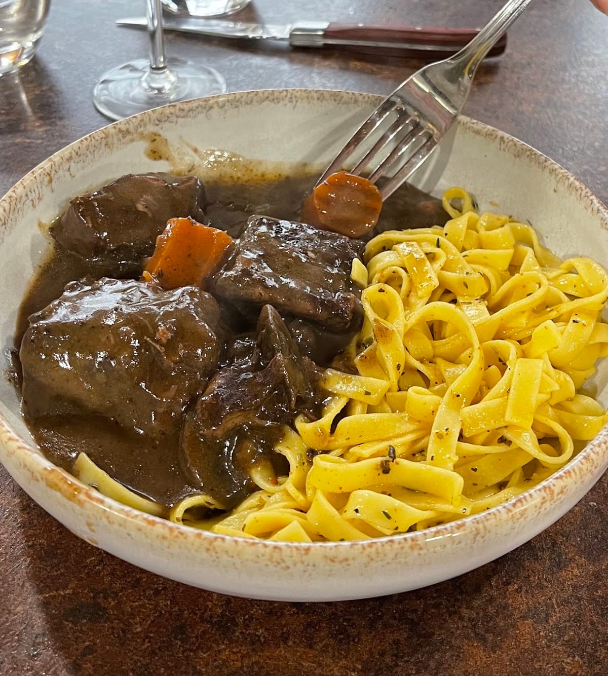Bœuf bourguignon et tagliatelles